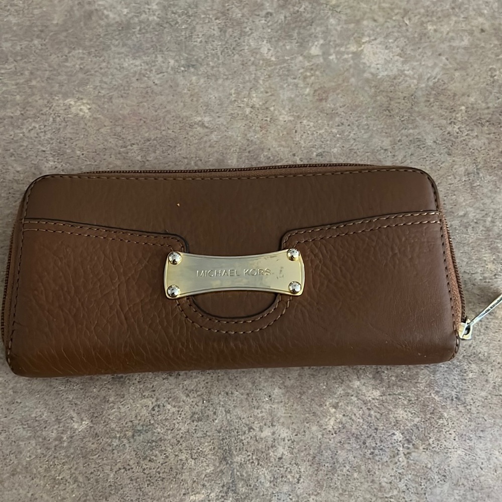 Michael Kors wallet